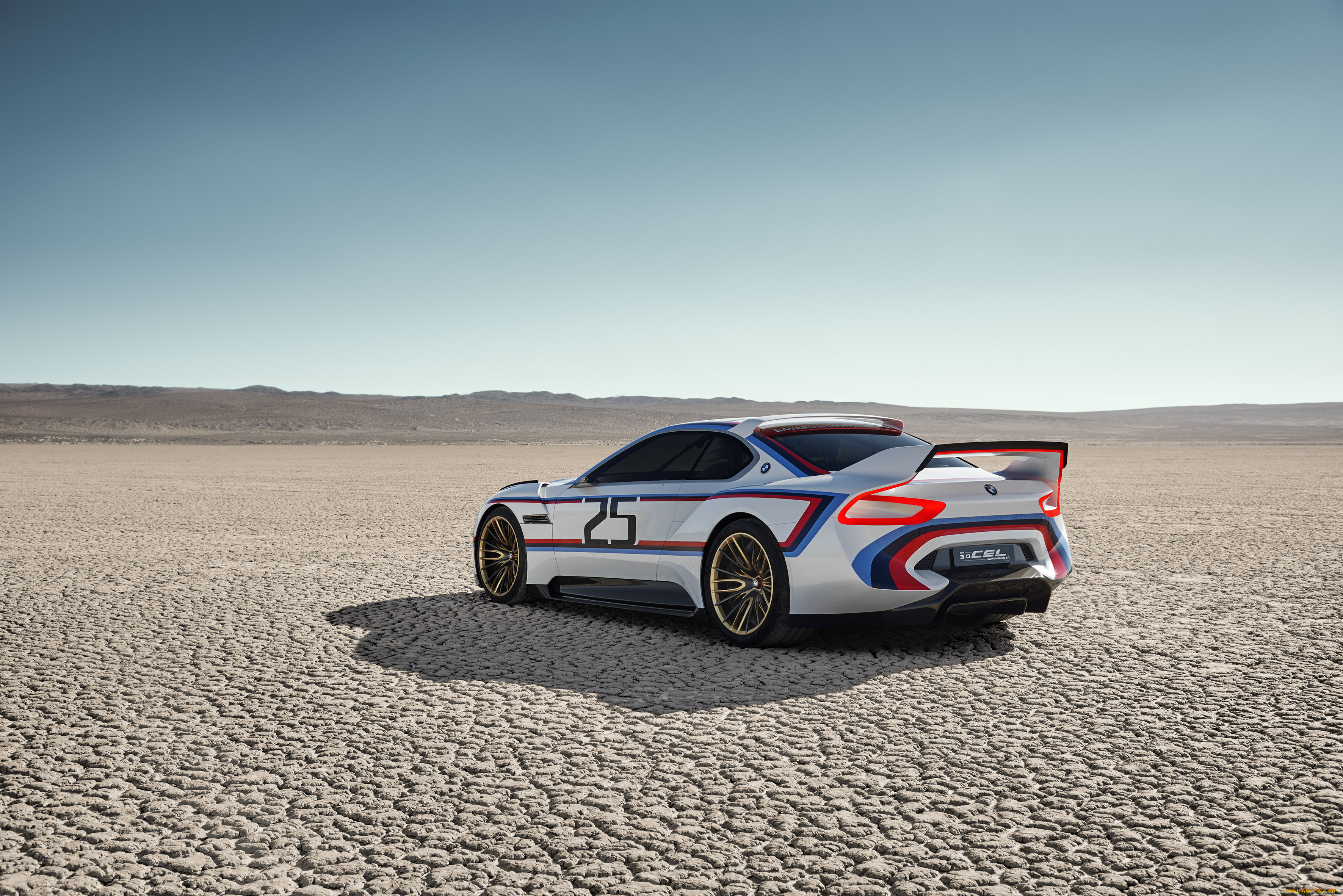 Bmw sport. BMW 3.0 CSL hommage r. БМВ 3.0 CSL hommage Concept. BMW hommage 3.0. BMW CLS 3.0 hommage.